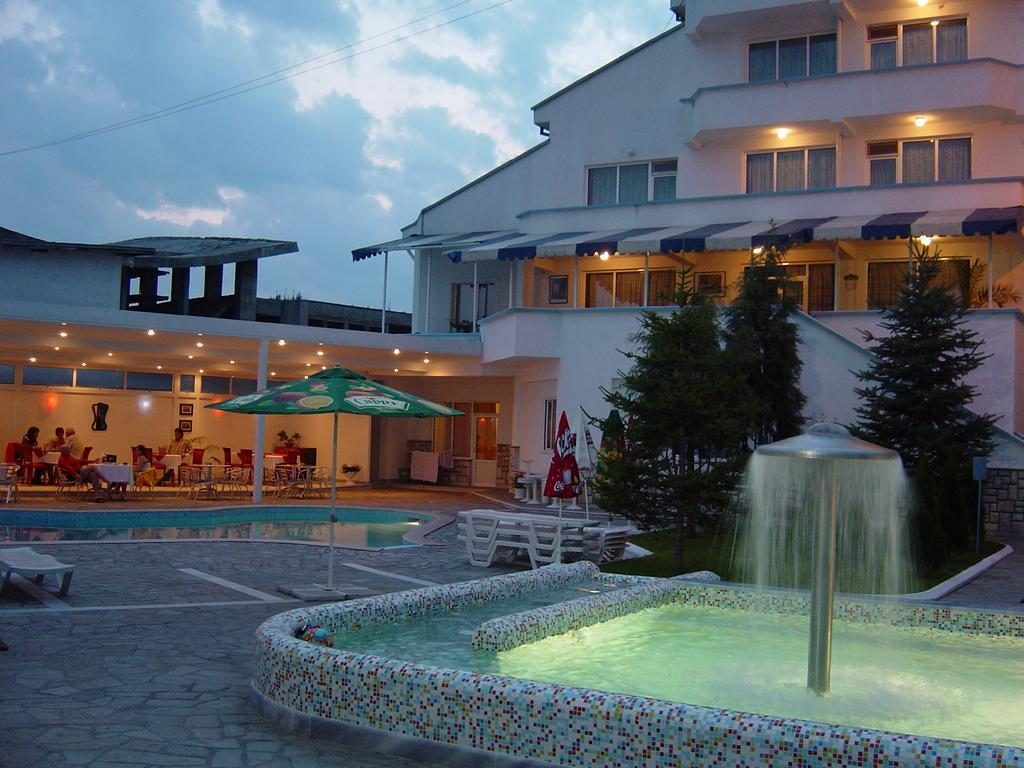 Markita Hotell Velingrad Eksteriør bilde